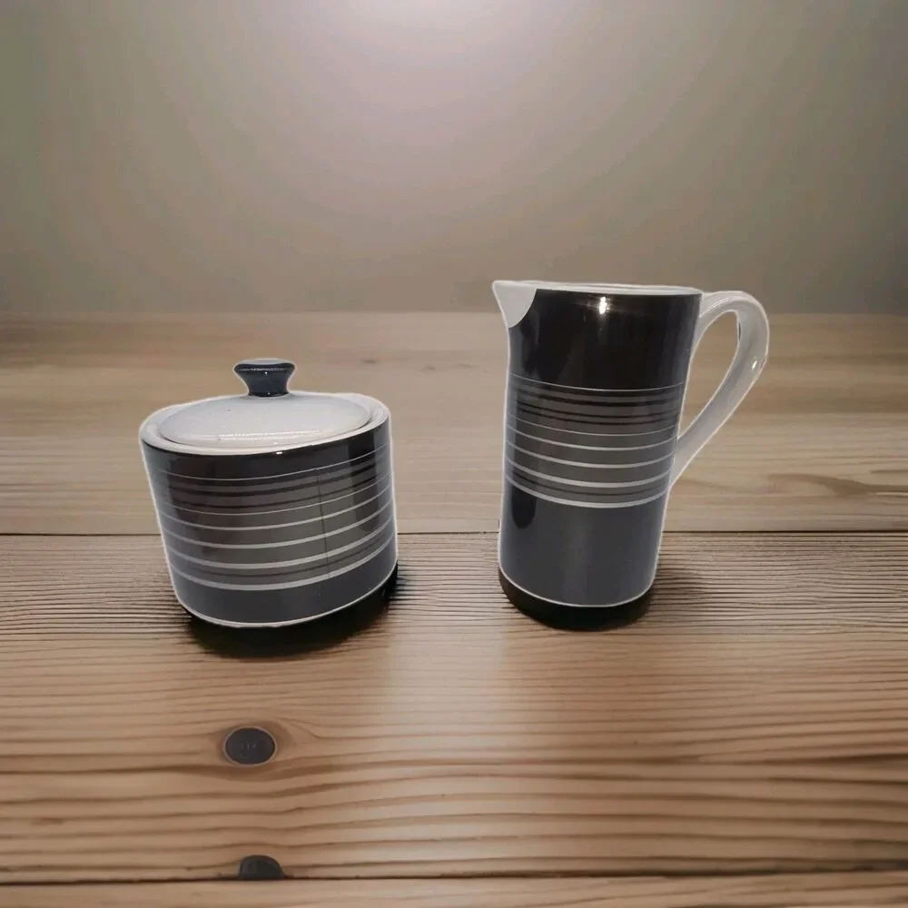 Lot of 2 Nautica Sloane Square Creamer  Sugar Bowl Lid Set  Pattern Tableware